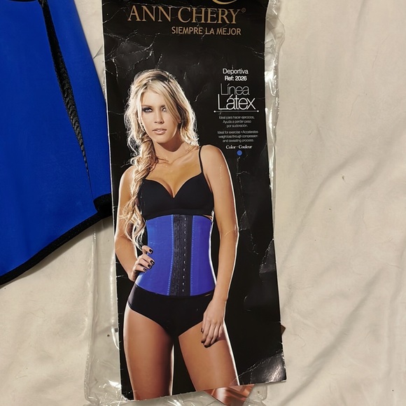 Ann Chery Waist Trainer - Picture 3 of 4